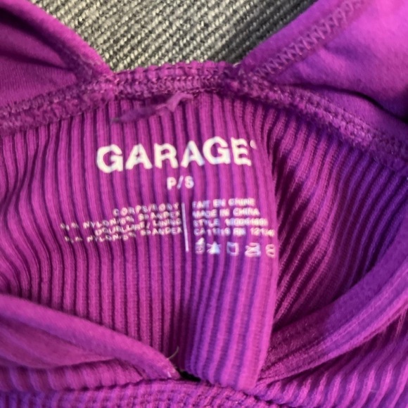 seamless deep plunge top - Picture 2 of 2